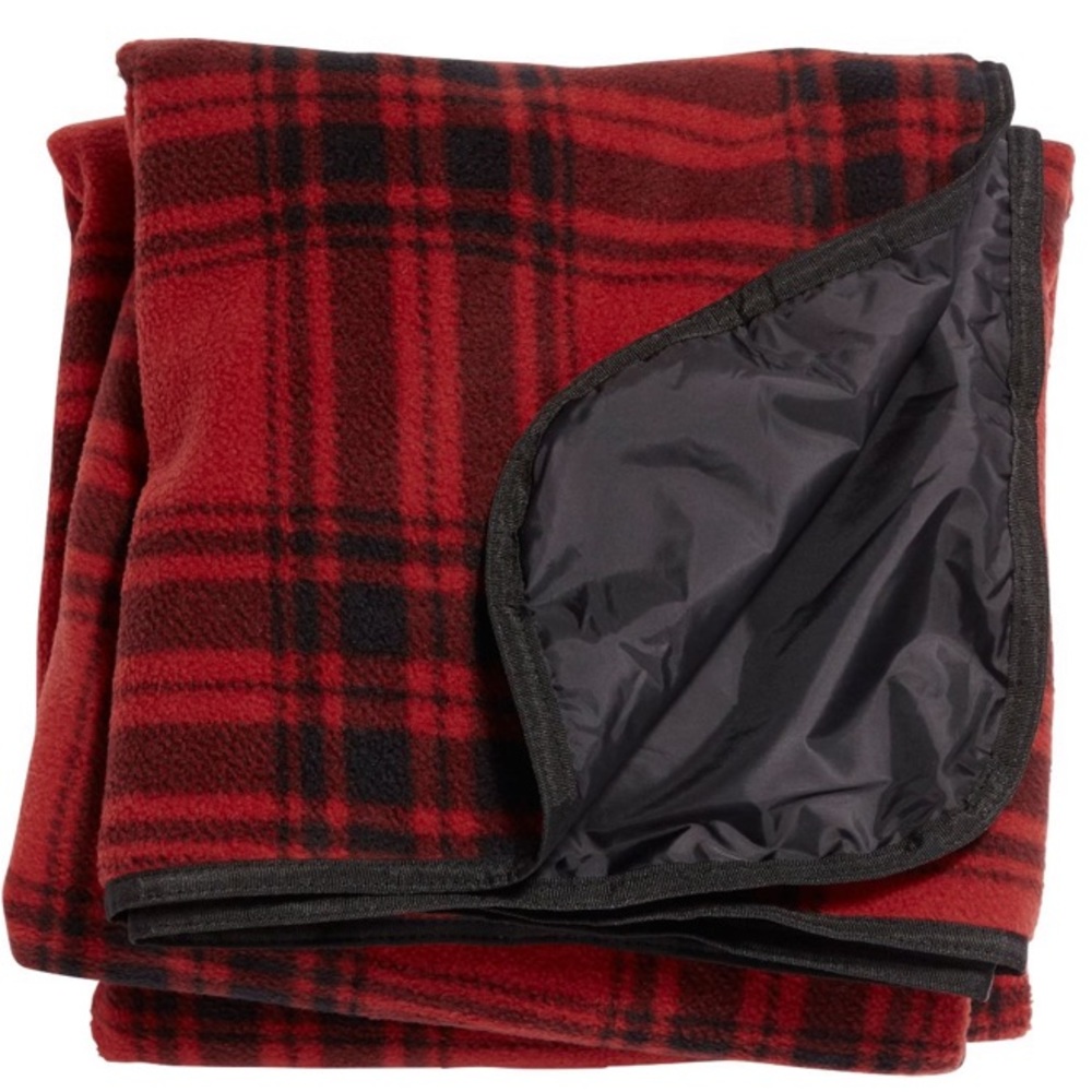 NWT Dick’s Sporting Goods Red Plaid Stadium Blanket